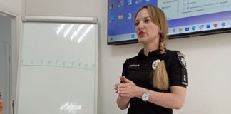 Кава з поліцейською у Бердичеві: будують громаду безпечну для жінок Кава з поліцейською у Бердичеві