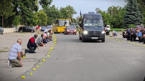 Семенівська громада вшанувала Героя: прощання з Петром Сніжком