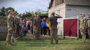 Семенівська громада вшанувала Героя: прощання з Петром Сніжком