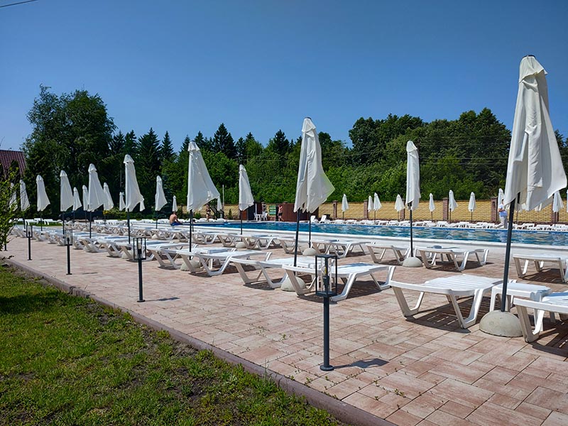 Кінець Літа 2025: Релакс у Колиба Resort Бердичів з Басейном 22°C – Ідеальні Вихідні та Тиждень на Житомирщині