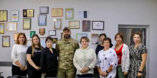 Семенівська громада виділила 1,5 млн грн на підтримку ЗСУ Семенівська громада, підтримка ЗСУ, допомога військовим, виділення коштів, оборона України, РЕБ, дрони Мавік, тил для ЗСУ, Наталія Семенюк, Людмила Димидюк, фінансування армії, єдність громади, захист України.