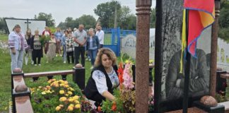 Наталія Семенюк: Ціна свободи України — життя героїв, які борються за незалежність Наталія Семенюк: Незалежність здобувають, і ціна її висока…