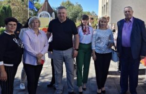 Спільні проєкти та єдність громад у рамках «Пліч-о-пліч»