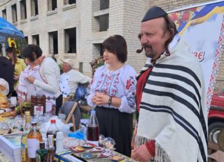 «Білий борщ і не тільки!»: у Гришковецькій громаді стартувала підготовка до V Гастрофестивалю в Гальчині У Гальчині відгриміли смачні вихідні
