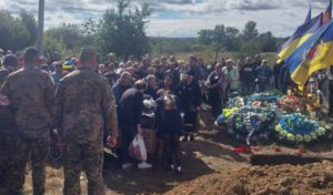 Швайківська громада провела у засвіти Олександра Курячого