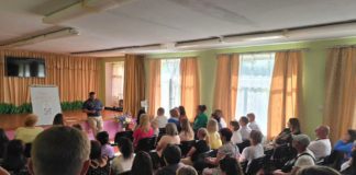 Прозорість та діалог у Семенівській громаді – ключ до якісної освіти Звіт директора Хажиського ліцею