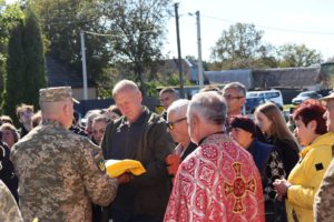 У скорботі: Швайківська громада попрощалася з Героєм Дмитром Дячуком