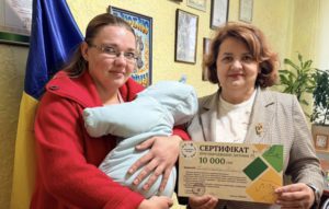 Радісні новини з Семенівської громади: народження малюків та теплі вітання від голови Наталії Семенюк 
