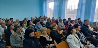 Святкування Дня вчителя в Райгородоцькій громаді: тепло сердець освітян перевершило осінню сірість День вчителя в Райгородоцькій громаді: святкування в Маркушівському ліцеї