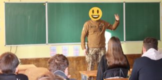 Учні Швайківської громади опановували ази військової підготовки в Мирославському ліцеї Військова підготовка для учнів Швайківської громади