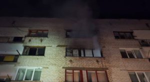 Пожежа в Бердичеві: двоє травмованих у нічному загорянні