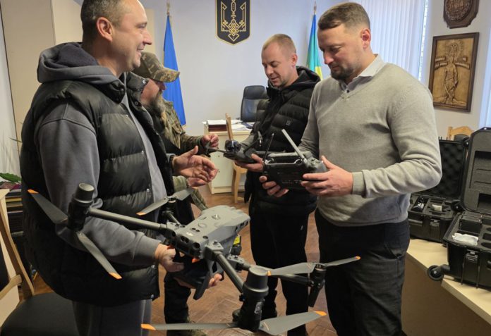 Бердичів з гордістю озброює захисників: 4 дрони для ЗСУ