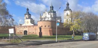 У Бердичеві продовжують ремонт пішохідних зон Бердичів туристичний