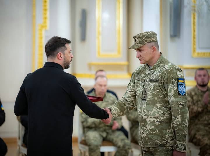 Герой України полковник Олександр Довгач отримав «Золоту Зірку»