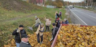 Семенівська громада прибирає разом: голова Наталія Семенюк дякує активним жителям Семенівська громада прибирає разом: голова Наталія Семенюк дякує активним жителям