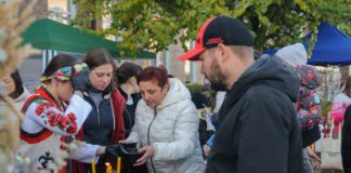 Фестиваль Сусідів у Бердичеві: подяка команді за ідеальну організацію та підтримку переселенців Фестиваль Сусідів у Бердичеві: подяка команді за ідеальну організацію та підтримку переселенців
