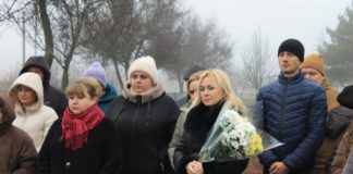 У Гришковецькій громаді вшанували День Гідності та Свободи: пам’ять про Небесну Сотню та Захисників України У Гришковецькій громаді вшанували День Гідності та Свободи: пам’ять про Небесну Сотню та Захисників України