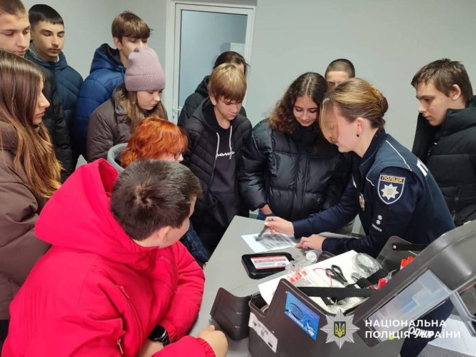 Поліція Бердичева провела урок безпеки для підлітків