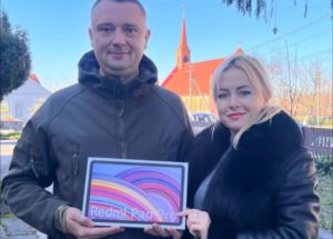 Ірена Лісова передала планшет