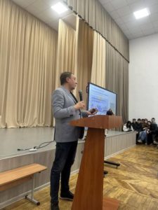 Публічна консультація з реформи профільної середньої освіти в Бердичівській громаді