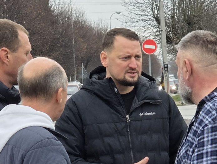 Богдан Коляда: жорстка реакція на асфальтування біля Меморіалу
