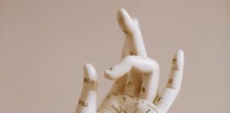 Таємниці інтимного життя на долоні: як хіромантія допомагає зрозуміти сексуальні уподобання та пристрасть у 2025 році Таємниці інтимного життя на долоні