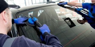 Послуги Glasscar у Києві — повний комплекс робіт з автосклом Послуги Glasscar у Києві