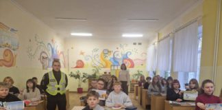 16 днів проти насильства у Бердичеві: гімназія №2 провела потужну зустріч 16 днів проти насильства у Бердичеві: гімназія №2 провела потужну зустріч