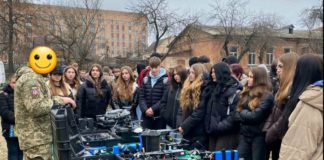 День ЗСУ в Бердичівському ліцеї №15: військові показали дрони та зброю, коментар Адаменко