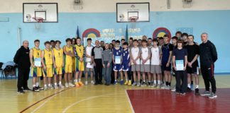 Бердичівські школярі засяяли на баскетбольному турнірі Баскетбол