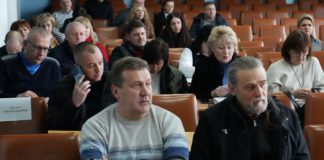 Ще один депутат хоче здати мандат, заява Олександра Валені Депутати голосують на сесії