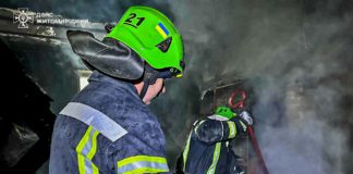 Пожежа у Бердичівському районі: рятувальники гасили пожежу у будівлі старостату Пожежа у районі