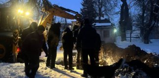 Прорив теплотраси в ЦРЛ: оперативно усунули аварію системи опалення Прорив теплотраси