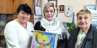 Бердичів: освячено вишиту ікону «Боже, Україну збережи!» Валентина Адаменко