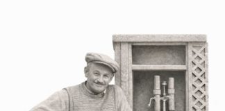 У Бердичеві обговорять проекти пам’ятника легендарному “Ізі-газировщику” Елі Ронделю У Бердичеві обговорять проекти пам'ятника легендарному "Ізі-газировщику" Елі Ронделю