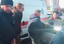 У Бердичеві водій травмував поліцейського та пошкодив службові авто