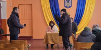 Старезні дерева в Закутинцях створюють реальну загрозу Обговорення проблеми аварійних дерев