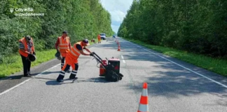 Україна посилює безпеку на дорогах: нові ініціативи та стандарти дорожнього руху покращення дорог