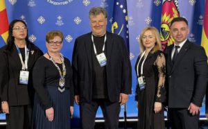 Ірена Лісова та віталій Бунечко