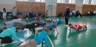 Бокс для школярів у Бердичеві: показове тренування від майстра спорту Оксани Зарудняк Бокс у Бердичеві