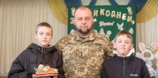Благодійний ярмарок «Мирний Великдень»