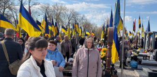 Провідна неділя в Бердичеві 2026: поминальні богослужіння та вшанування пам’яті полеглих воїнів України Провідна неділя