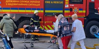Навчання з евакуації в Бердичівській міській лікарні: ДСНС та медики реагували Навчання у лікарні