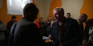 Бердичівська міська рада вшанувала захисників: вручення нагород на засіданні виконкому Сергій Орлюк привітав