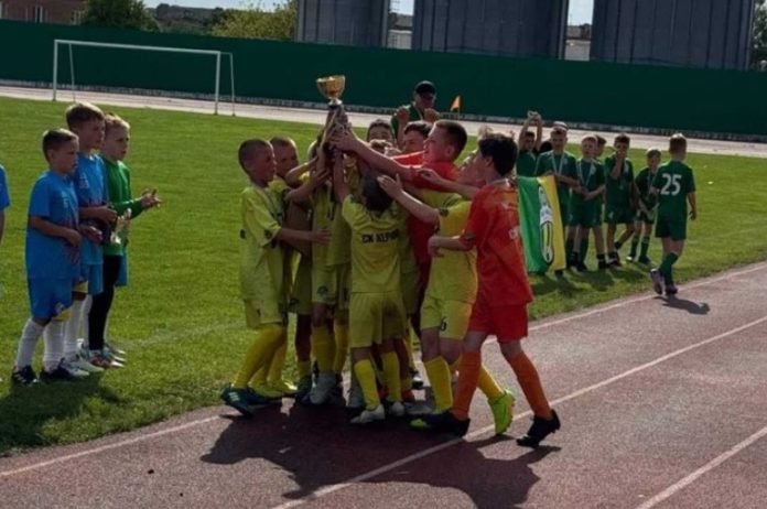 Перемога комади на полі