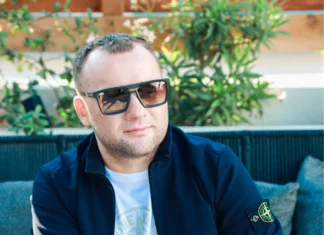 Mikhail Zborovskiy Cosmobet (экс-бенефициар): об усилении ответственности за нелегальную рекламу Mikhail Zborovskiy