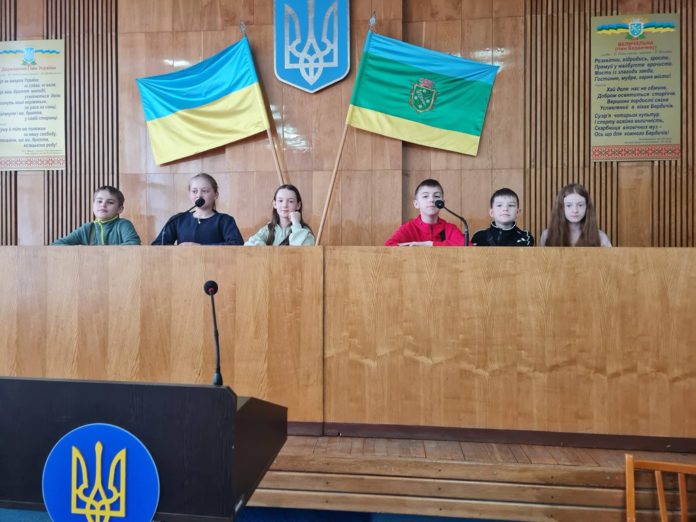Діти у міській раді