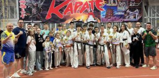Житомирщина тріумфувала на чемпіонатах України з кіокушинкай карате в Кропивницькому Команда Житомирщини