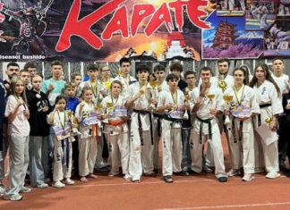 Житомирщина тріумфувала на чемпіонатах України з кіокушинкай карате в Кропивницькому Команда Житомирщини
