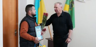 Бердичів вшанував захисника: солдат Ігор Котляр отримав подяку Привітали захисника